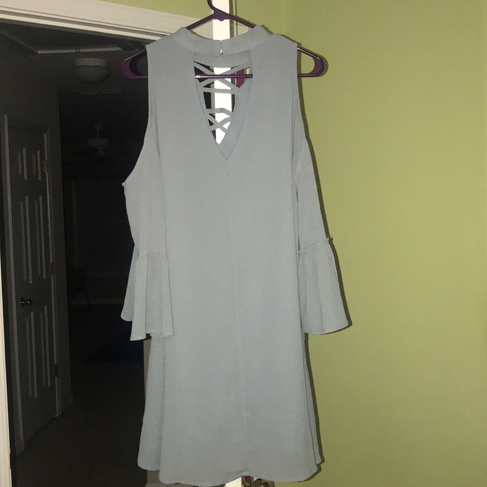 Dress - Picture 2 of 3